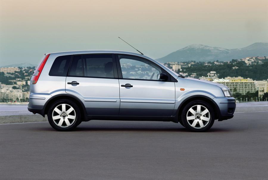  Ford Fusion 2006 года  (фото 4 из 23)